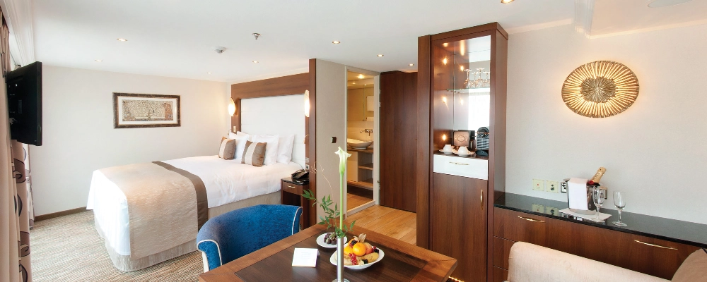 Tauck + PerryGolf European River Cruise Vacation Packages Worldwide